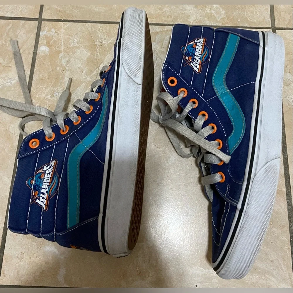 Rare Vans Limited Edition High‎ Top NY Islanders Hockey fisherman Youth 6